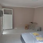 Lejlighed за гости иречек *