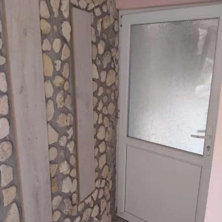 за гости иречек Apartment Varna